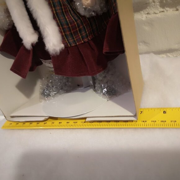 Vintage New in Box Century Collection Genuine Porcelain Doll - Picture 6 of 6